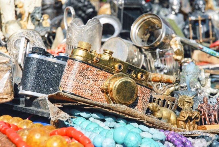 Flea, Antique & Vide-Grenier Markets