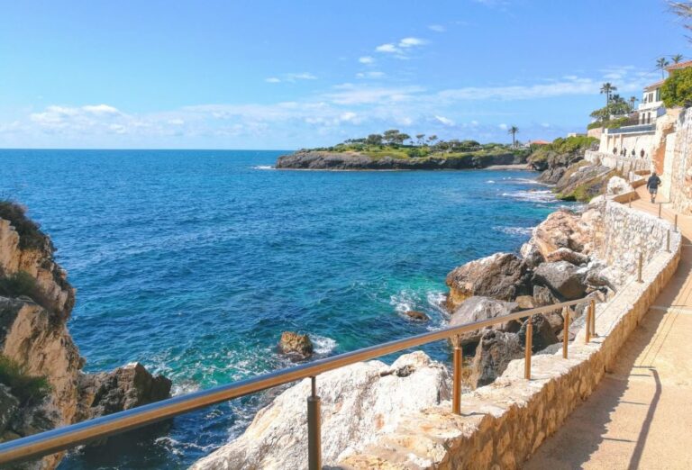 The Best Seaside Walking Trails