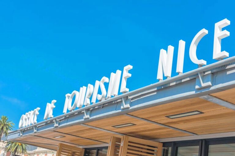Tourism Offices / Centers on the French Riviera