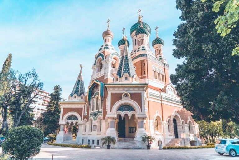 Russians & Villa Seizures on the French Riviera