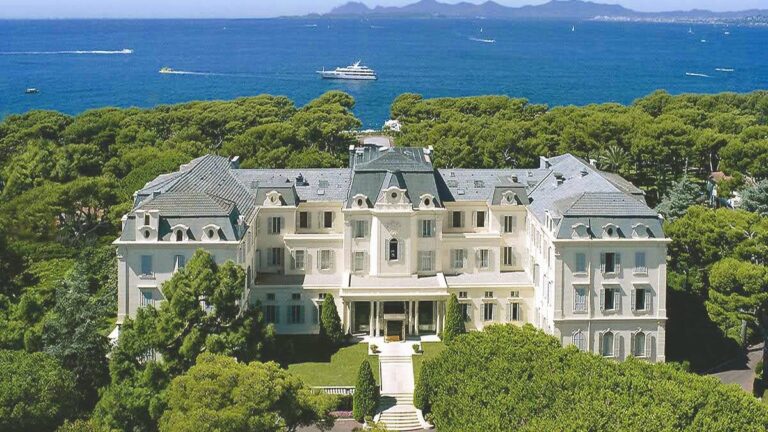 Ultra-Luxury Itinerary: Antibes, Cannes & the Esterel